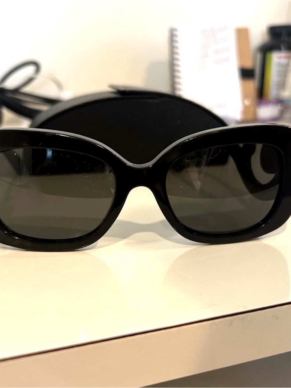 PRADA Baroque Black Sunglasses | Authentic | Loose Arm – Priced Accordingly - Picture 4 of 5